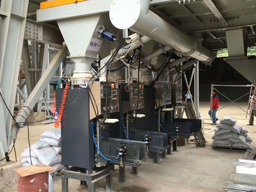 Le CE a passé à emballeur de sac de valve l'équipement automatique d'ensachage dans le domaine de construction